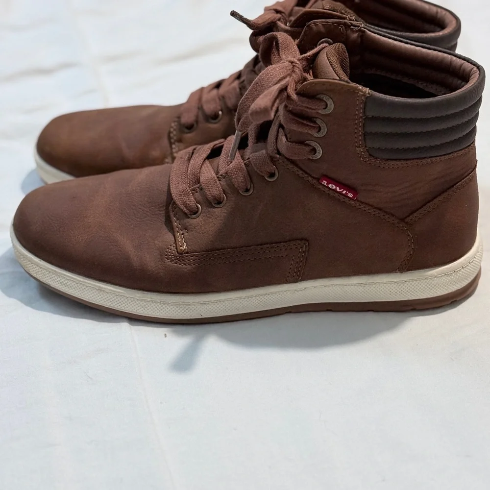 Levi's Men's 8 Fletcher II High-Top Brown Sneakers